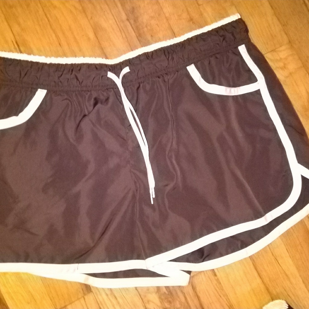 Gray shorts with pockets!